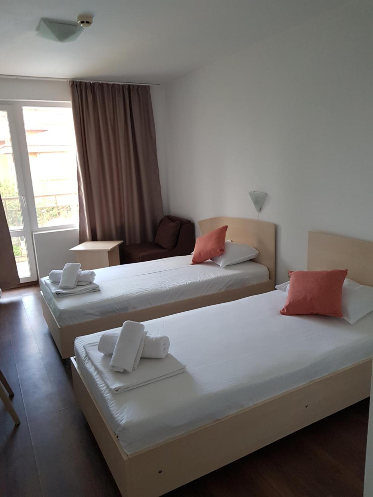 Family Hotel Magnolia ซันนีบีช ภายนอก รูปภาพ